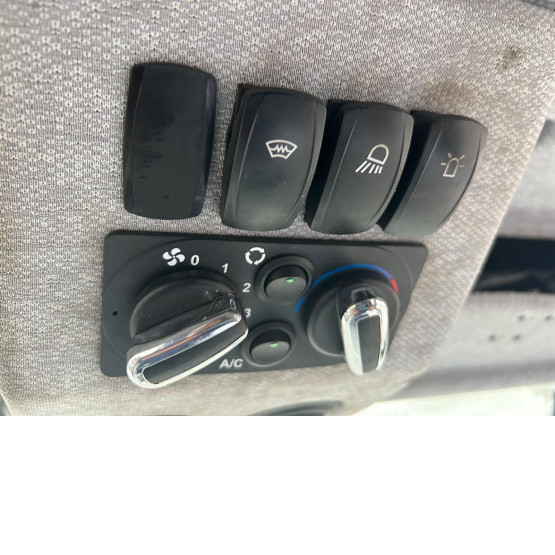 2021 BUCHER CITYCAT V20 in Compact Sweepers