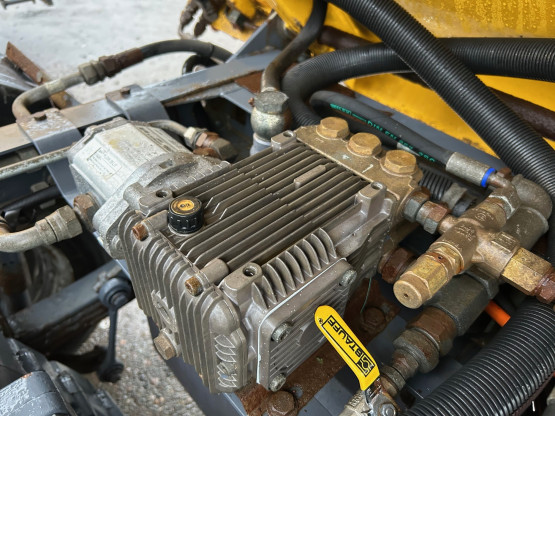 2019 SCARAB M25H in Compact Sweepers