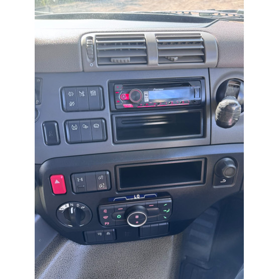 2020 DAF CF450 in 6x2 Tractor Units