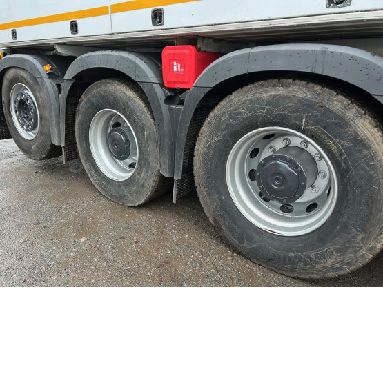 2017 MERCEDES RSP VACUUM EXCAVATOR ESE 6RD 8000L in Gulley Suckers and Jetters