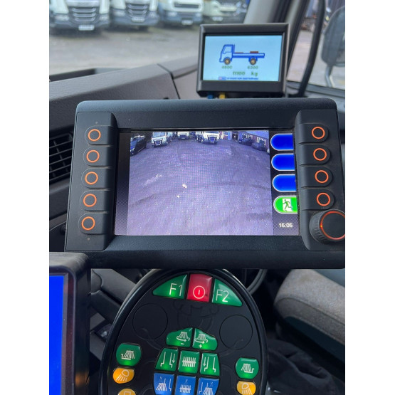 2017 VOLVO FL250 ROAD SWEEPER in Truck Mounted Sweepers