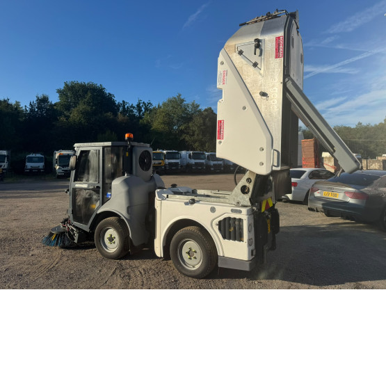 2023 HAKO CITYMASTER 1650 in Compact Sweepers