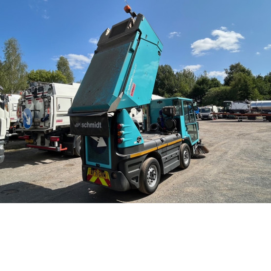 2021 SCHMIDT SWINGO 200 + in Compact Sweepers