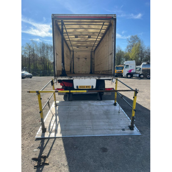 2017 MAN TGM 18.250 in Curtain Siders Rigid Vehicles