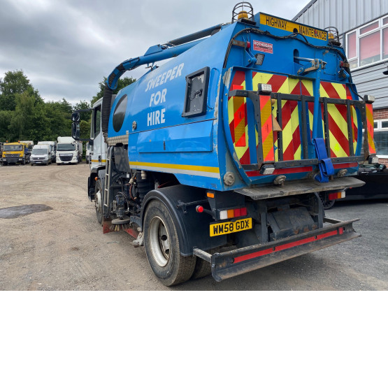 2009 IVECO 150E22 EUROCARGO ROAD SWEEPER in Truck Mounted Sweepers