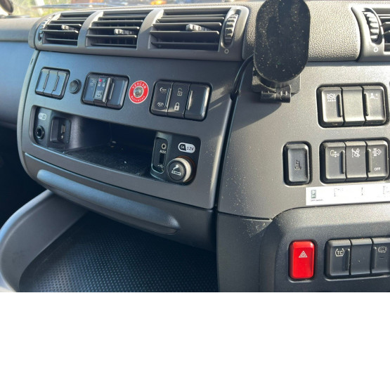 2018 DAF CF410 in Curtain Siders Rigid Vehicles