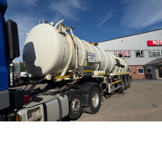 2013 WHALE VACUUM TANKER in Vacuum Tankers Trailers