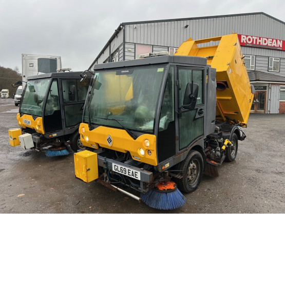 2019 SCARAB M25H in Compact Sweepers