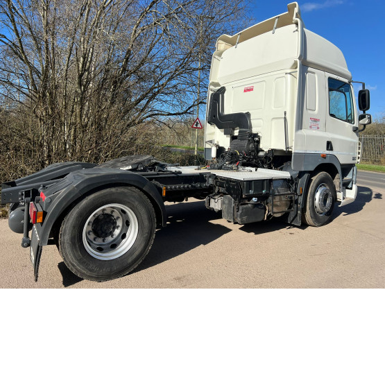 2012 DAF CF85-410 SKY CAB in 4x2 Tractor Units