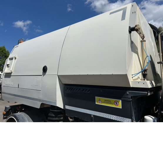 2017 VOLVO FL250 ROAD SWEEPER in Truck Mounted Sweepers