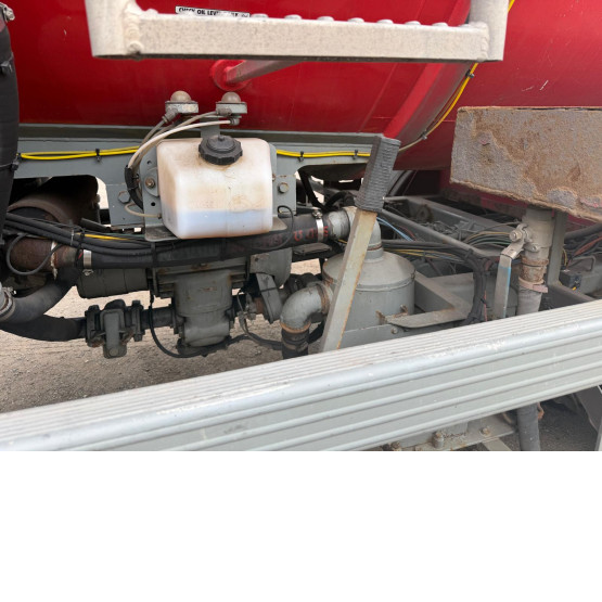 2003 Whale Waste Disposal Tanker in Vacuum Tankers Trailers