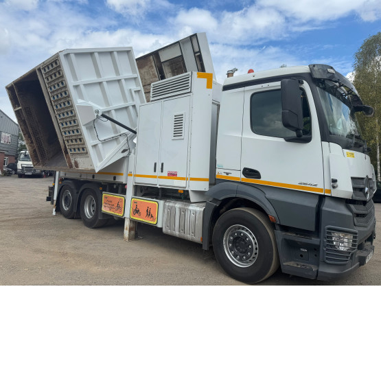 2017 MERCEDES Antos 2542 in Vacuum Excavators