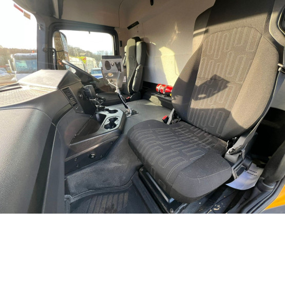 2017 MERCEDES 1824 BLUETEC 6 in Gritters