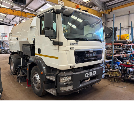 2013 MAN TGM15.250 EEV ROAD SWEEPER in Truck Mounted Sweepers