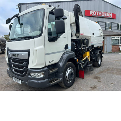 2018 DAF LF230 ROAD SWEEPER