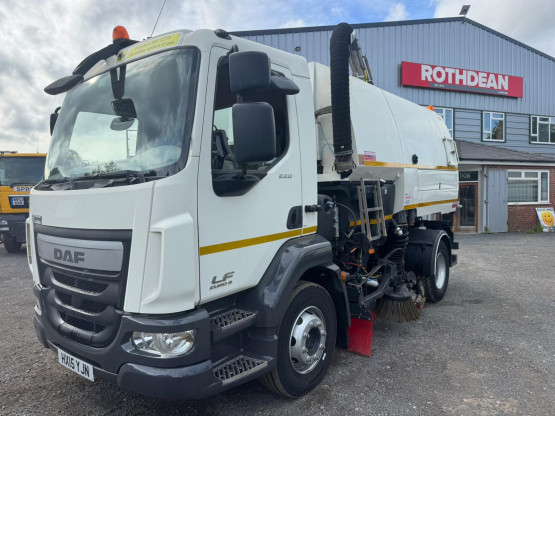 2015 DAF LF55-220 ROAD SWEEPER in Truck Mounted Sweepers