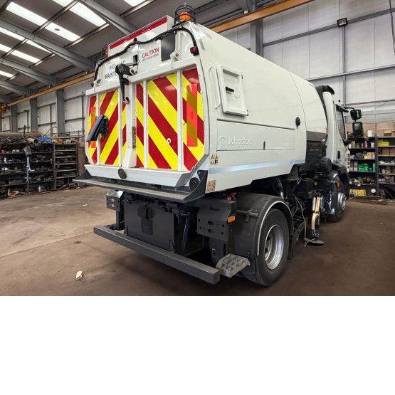 2019 DAF / JOHNSTON LF 230 FA in Truck Mounted Sweepers