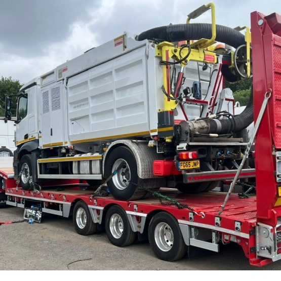 2016 MERCEDES ANTOS 1842L BLUETECH 6 in Other Rigid Vehicles