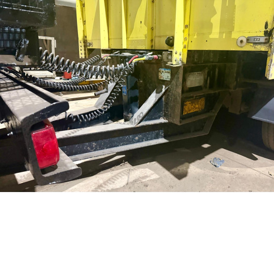 2014 RENAULT C430 in Flatbed/Beavertail Rigid Vehicles