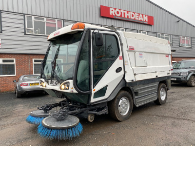 2013 JOHNSTON CX400 ROAD SWEEPER