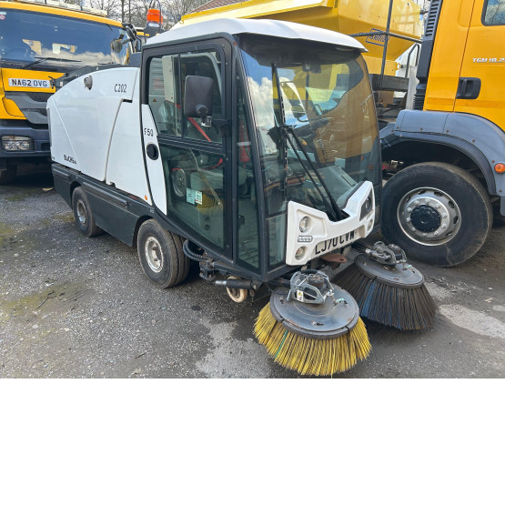 2020 JOHNSTON CX202 ROAD SWEEPER in Compact Sweepers