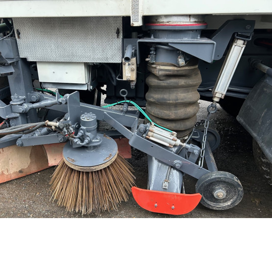 2015 DAF LF180 in Truck Mounted Sweepers