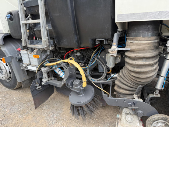 2019 DAF LF180 in Truck Mounted Sweepers