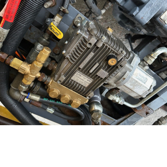 2019 SCARAB M25H in Compact Sweepers