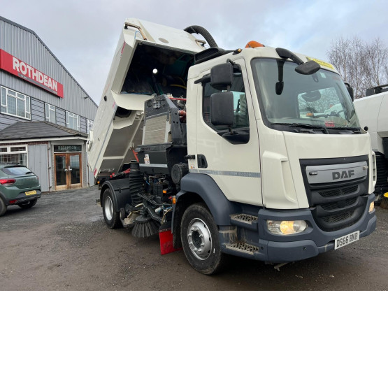 2017 DAF LF220 ROAD SWEEPER in Truck Mounted Sweepers