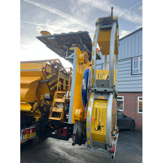 2016 MERCEDES AROCS 2635 Bluetec 6 in Gritters