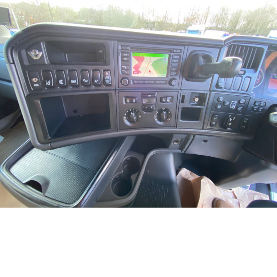 2016 SCANIA R520 TOPLINER V8 in 6x2 Tractor Units