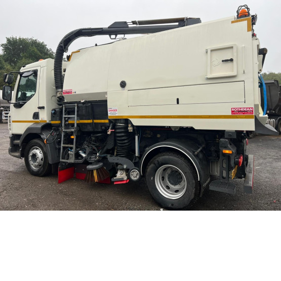 2015 DAF LF220 ROAD SWEEPER in Truck Mounted Sweepers