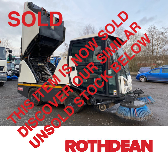 2013 JOHNSTON CX201 ROAD SWEEPER in Compact Sweepers