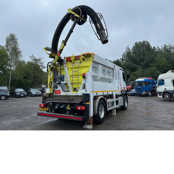 2016 MERCEDES ANTOS 1842 BLUETEC 6 in Other Rigid Vehicles