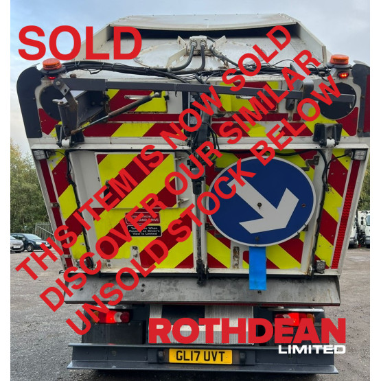 2017 VOLVO FL250 ROAD SWEEPER in Truck Mounted Sweepers