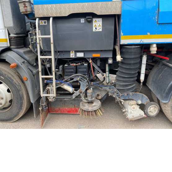 2009 IVECO 150E22 EUROCARGO ROAD SWEEPER in Truck Mounted Sweepers