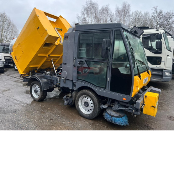 2019 SCARAB M25H in Compact Sweepers