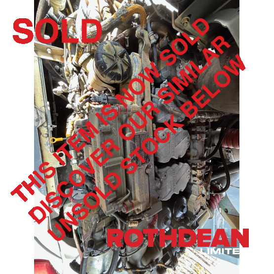 2015 LIEBHERR L550 in Loaders