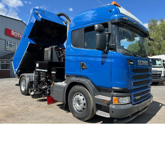 2018 SCANIA G320 ROAD SWEEPER in Truck Mounted Sweepers