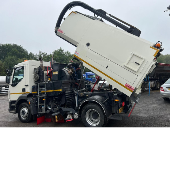 2015 DAF LF220 ROAD SWEEPER in Truck Mounted Sweepers
