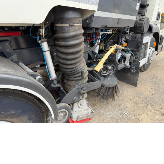 2019 DAF LF180 in Truck Mounted Sweepers