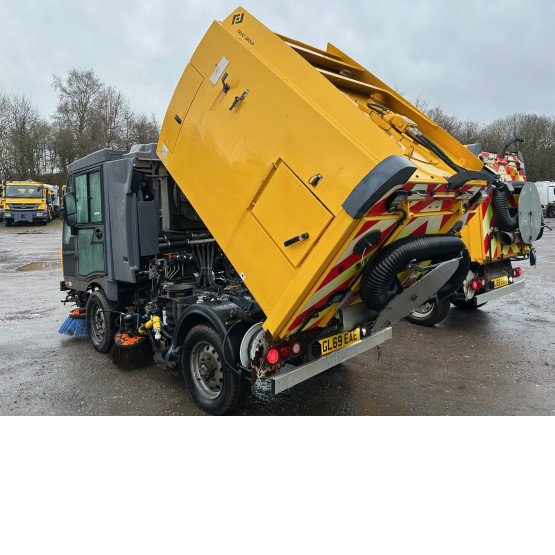 2019 SCARAB M25H in Compact Sweepers