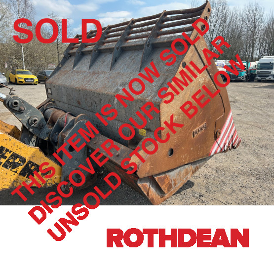 2015 LIEBHERR L550 in Loaders