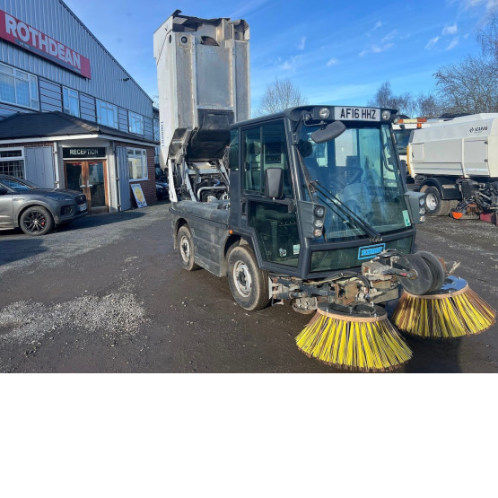 2016 SCHMIDT SWINGO 200+ ROAD SWEEPER in Compact Sweepers