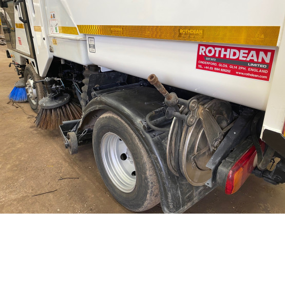 2010 SCARAB MINOR ROAD SWEEPER in Compact Sweepers