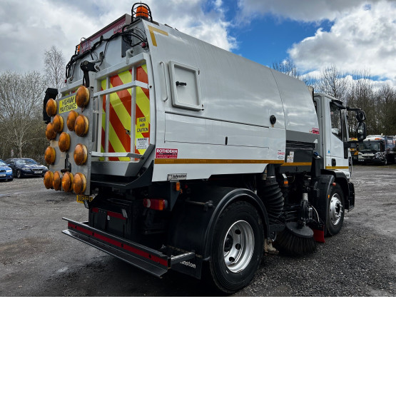 2013 IVECO 150E22 EEV ROAD SWEEPER in Truck Mounted Sweepers