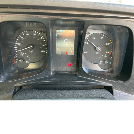 2017 MERCEDES RSP VACUUM EXCAVATOR ESE 6RD 8000L in Gulley Suckers and Jetters