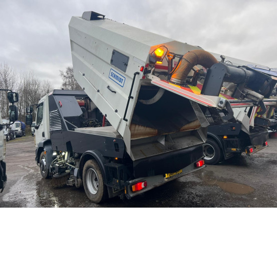 2017 DAF LF230 ROAD SWEEPER in Truck Mounted Sweepers
