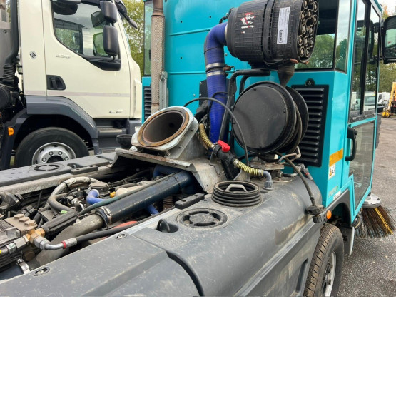 2021 SCHMIDT SWINGO 200 + in Compact Sweepers