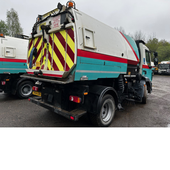 2014 DAF LF220 ROAD SWEEPER in Truck Mounted Sweepers
